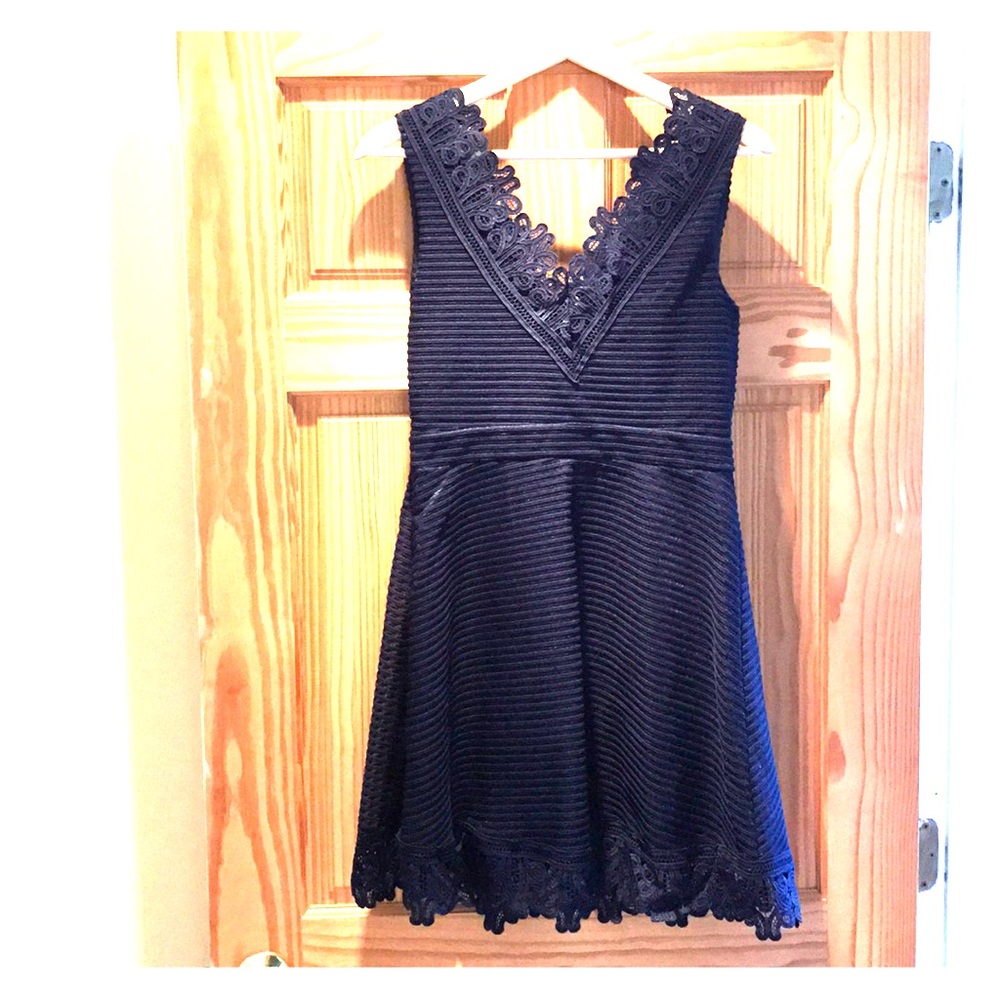 miami Navy blue v- neck dress